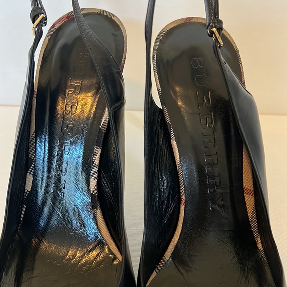 Burberry Black Sling Back - Picture 3 of 10